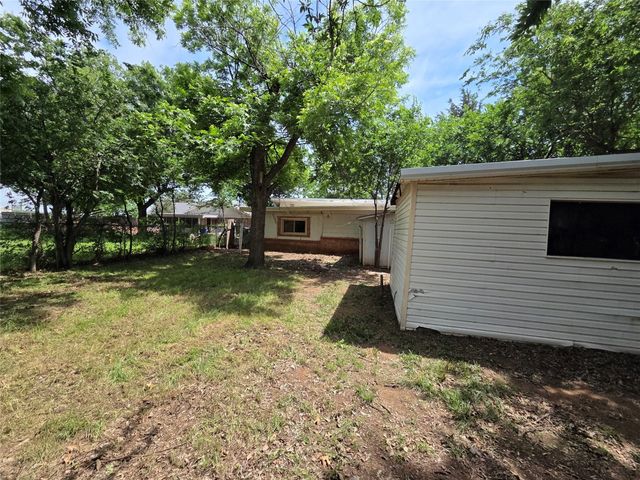 4302 Columbia Rd — Westmoreland Park A