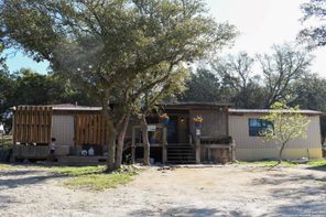 805 Bulverde Rd — SPRING OAKS ESTATES