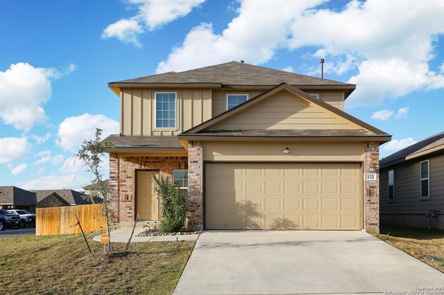 132 Bunkers Hill — THE LINKS AT RIVER BEND