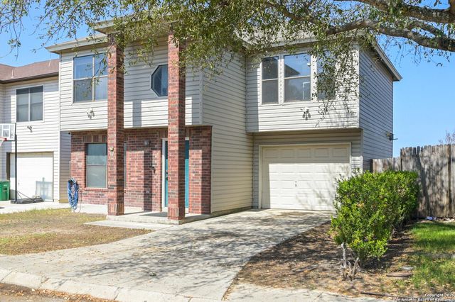 12 WEATHERING CRK — VILLAS AT INGRAM HILLS