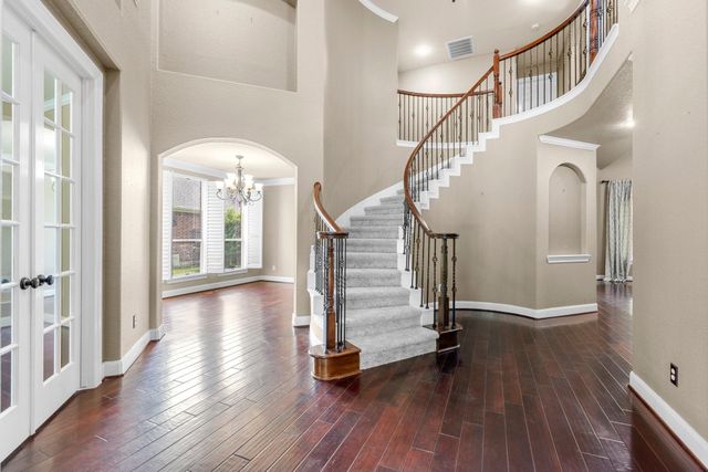 95 W Hullwood Cir — The Woodlands Creekside Park 02