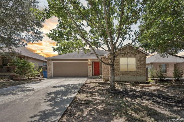 3436 Whisper Bluff — NORTHCLIFFE
