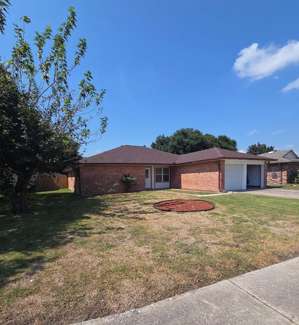 10102 Barmont Dr — Fairmont Park West Sec 02