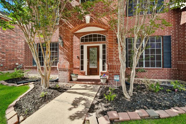 12802 Mossy Ledge Dr — Village Creek