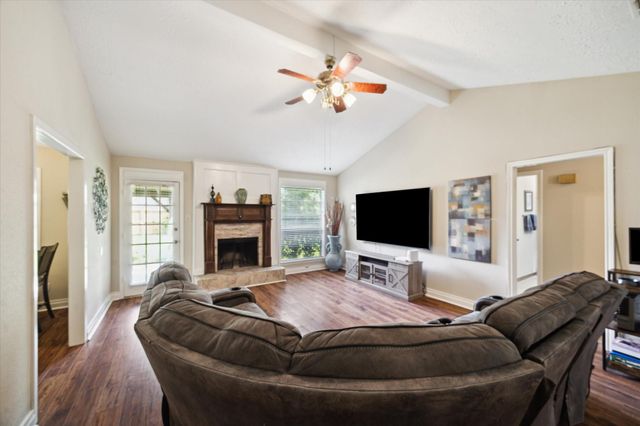 4226 Mossygate Dr — Birnam Wood