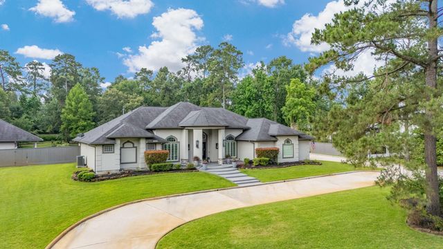 11 Turtle Cove Ct — Kings Lake Estates
