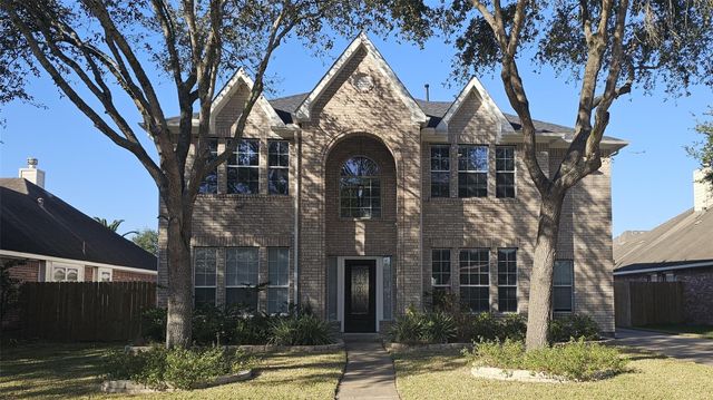 10201 Forest Spring Ln — Autumn Lake Sec 1-2-3