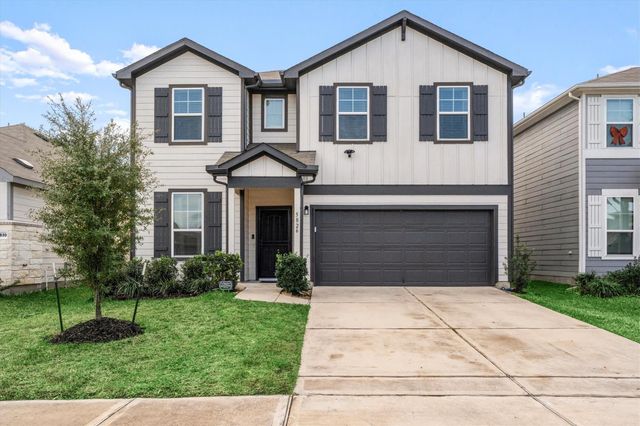 5826 Finely Run st St — Pine Grove Sec 2