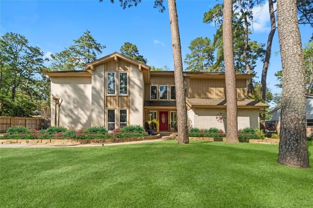 2007 Seven Oaks Dr — Trailwood Village Sec 03