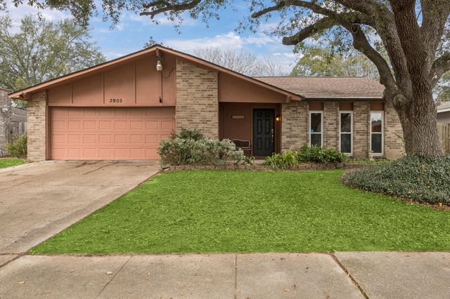 3902 Broken Elm Dr — Cypressdale Sec 03