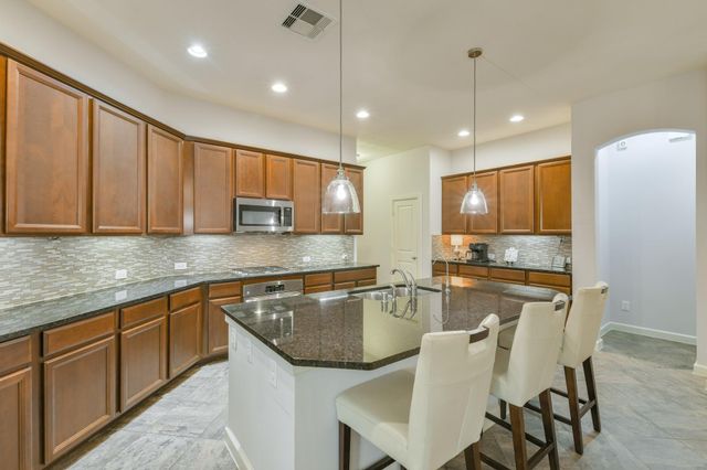 19607 Mills Glen Dr — Bridgeland