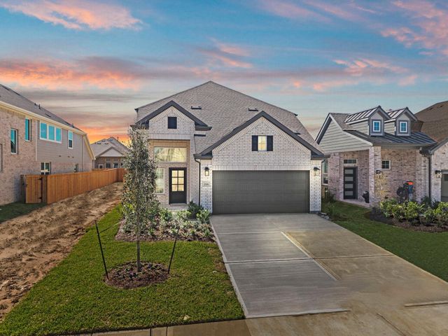 2326 Garden Arbor — Wood Leaf Reserve