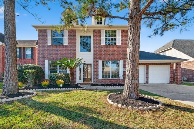 3618 Miraglen Dr — Silverlake Fairway Village