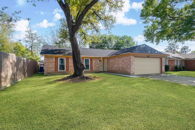 2510 Marble Falls Dr — Timber Lane Sec 08