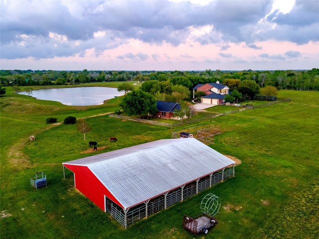 8211 Deats Ln — Ginn Sub