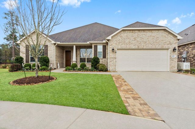 205 Friesian Ln — Del Webb The Woodlands 04