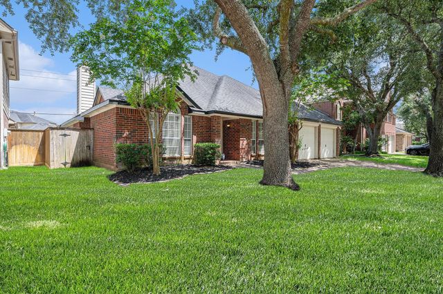 7538 Orchard Hills Ln — Greatwood Crossing Sec 1-A