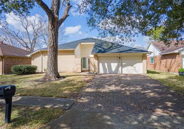 2506 Bisontine St — Heritage Park Sec 07