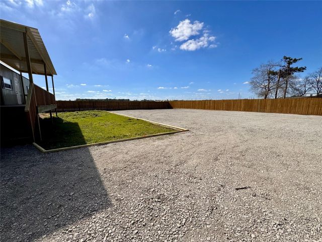 20723 & 20727 Sleepy Hollow Ln — Spring Dell U/R