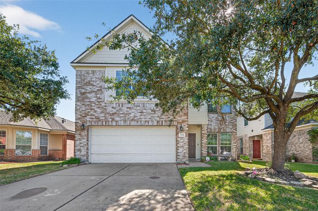 18439 Alemarble Oak St — Villages/Cypress Lakes