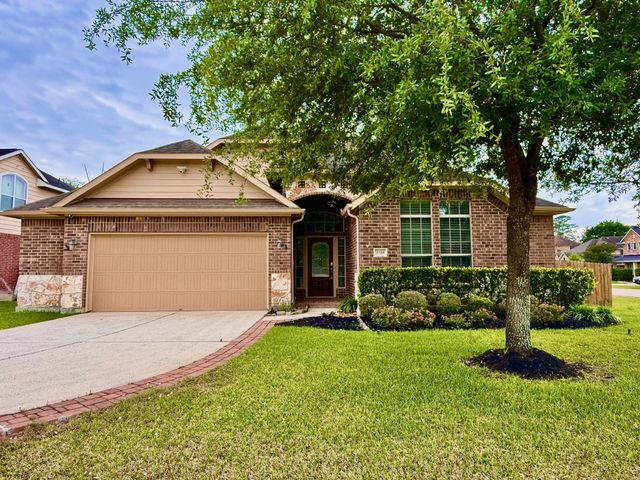 8139 Edenwood Dr — Preserve Sec 02