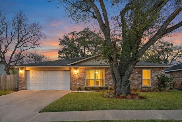 10123 Kent Towne Ln — Townewest