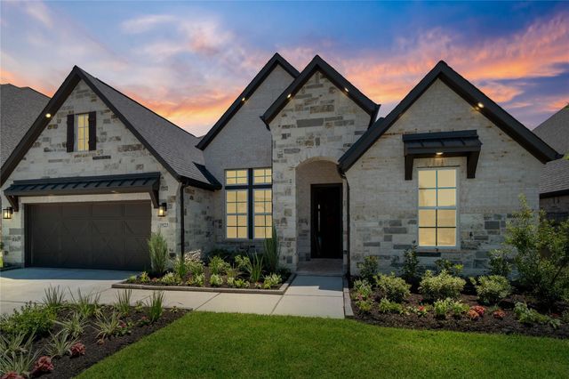 19223 Belmont Stakes Way — Amira