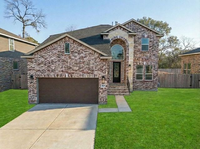 16507 Boston Post Rd — Western Trails