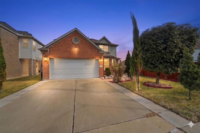 19614 Jackson Brook Way — Villages/Cypress Lakes Sec 11
