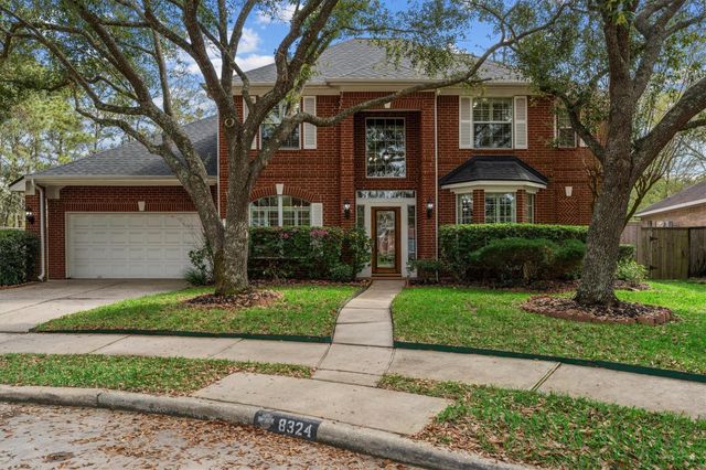 8324 Emerald Meadow Ln — Fall Creek