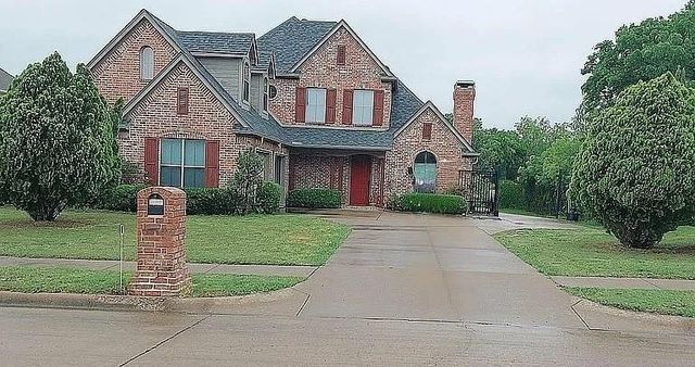 1125 Wishing Well Ct — Lake Ridge