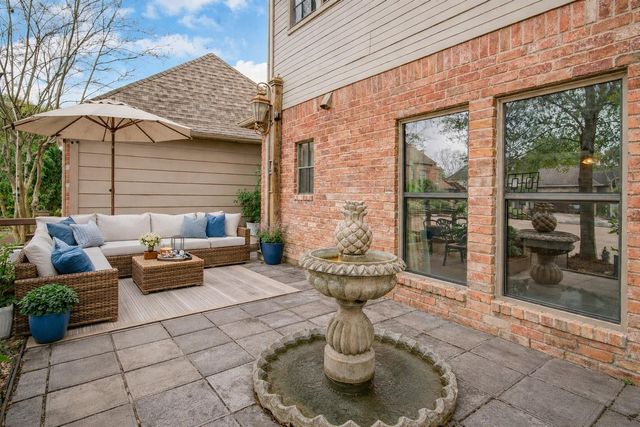 8412 Hidden Trail Ln — Memorial Northwest Sec 11