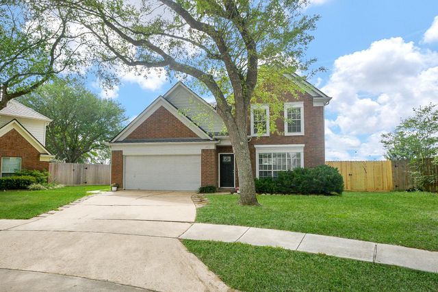 4015 Greenwood Dr — Westwood Village