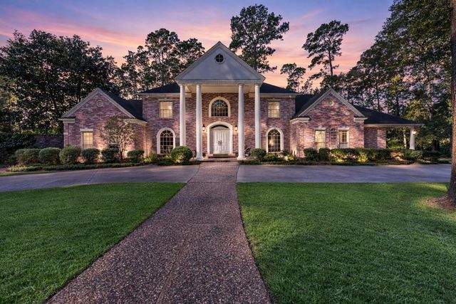 5437 Pine Springs Court — Pine Springs