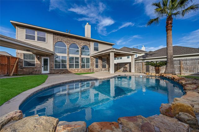 6727 Montay Bay Dr — Auburn Lakes