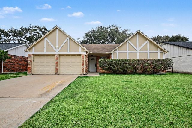 15727 Blackhawk Blvd — Wedgewood Village Sec 03