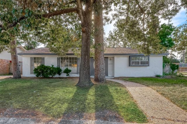 23131 Earlmist Dr — Timber Lane Sec 01