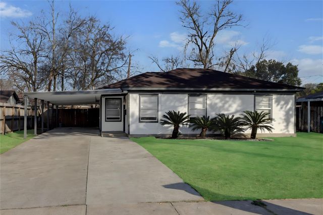 505 Garrett St — Pasadena Gardens