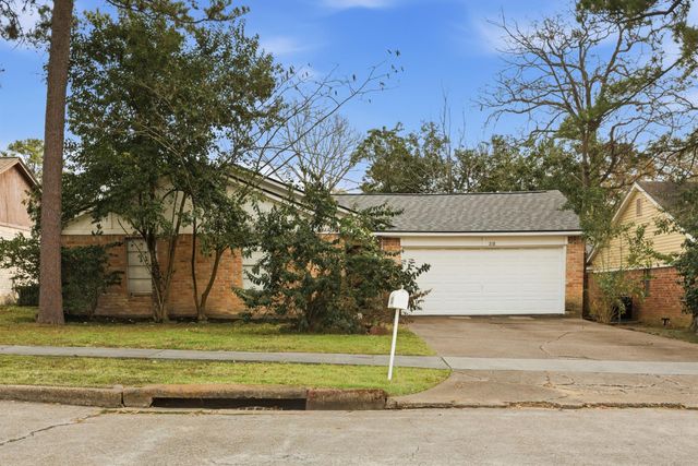 218 Oxford Dr — Robinwood 01