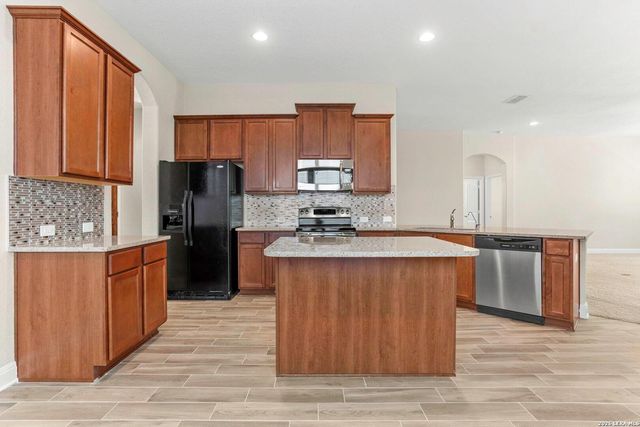 233 Flint — BUFFALO CROSSING