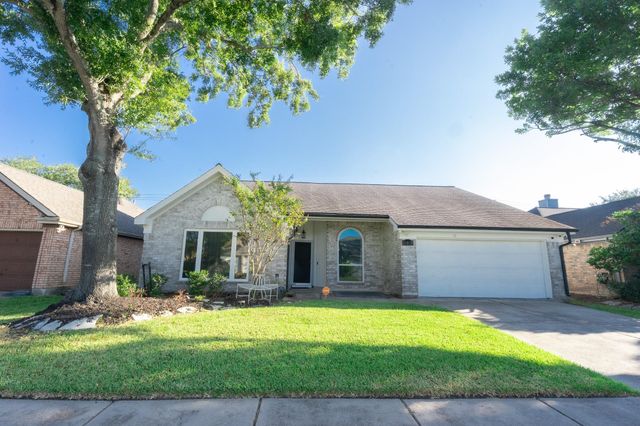 16039 Surrey Woods Dr — Heritage Park Sec 12 Amd