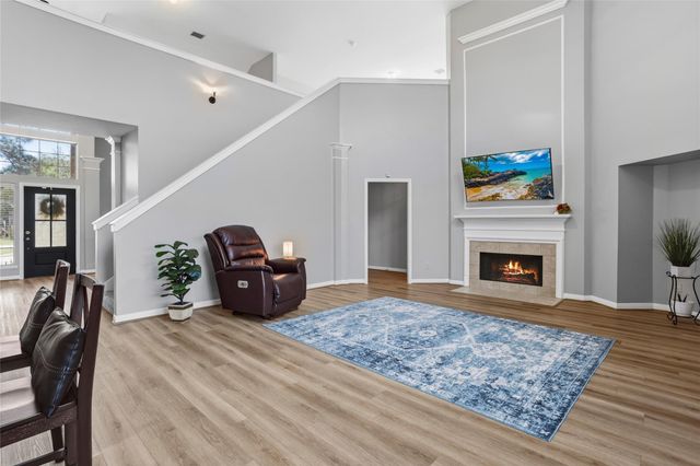 1131 Windsor Chase Ln — Villages/Northgate Xing