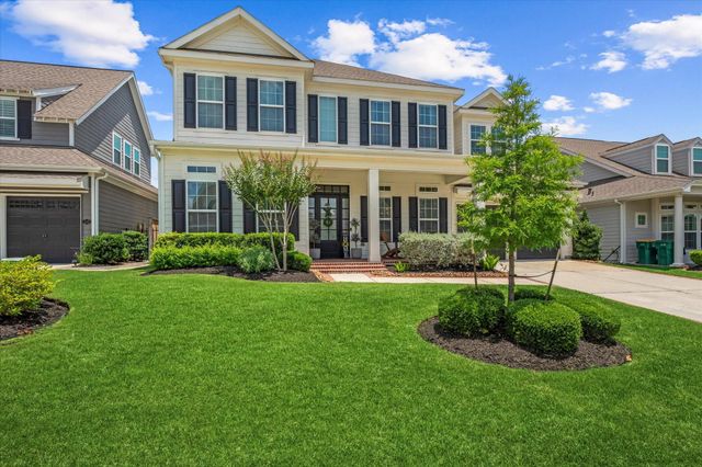 2221 Salt Grass Trl — Stillwater