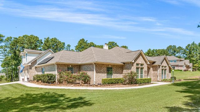12434 Longmire Way — Estates of Longmire on Lake Conroe