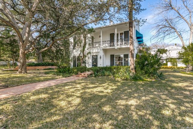 131 Mary D — ALAMO HEIGHTS
