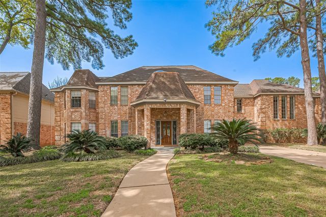 18307 Champion Forest Dr — Memorial Northwest Sec 06