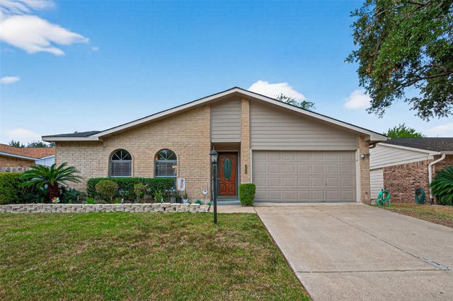 22815 Thadds Trl — Post Wood Sec 04