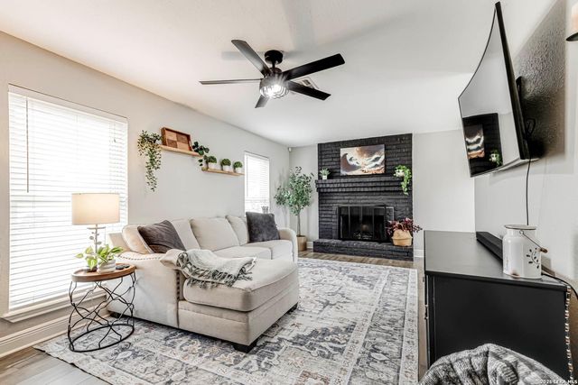 3306 Turnabout — NORTHCLIFFE