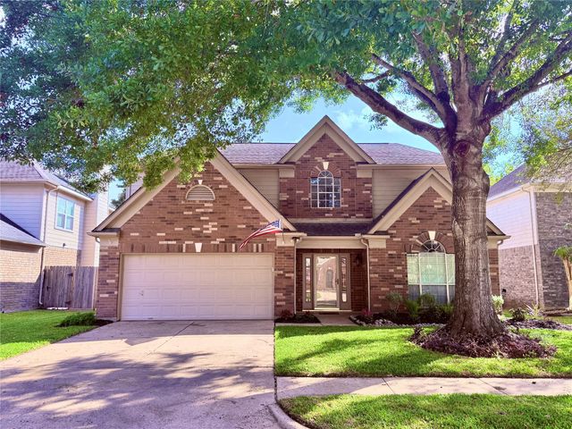 2915 Veva Dr — Willowick Pearland