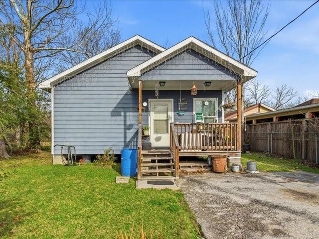 1802 Fort Worth St — PRINGLE & KERR